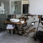 Apart-hotel Black Eagle