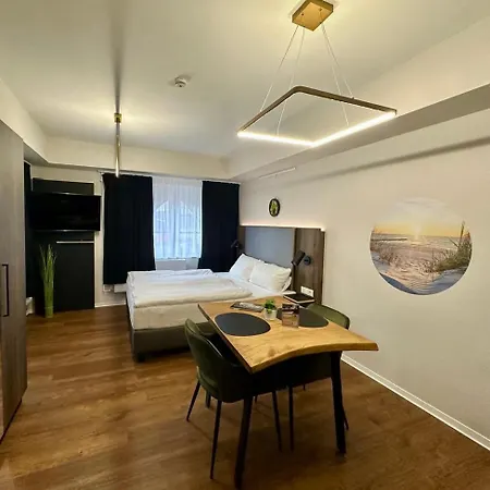 Aparthotel Black Eagle *