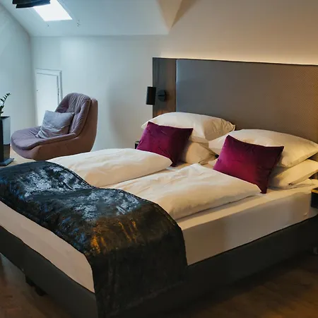 Aparthotel Black Eagle 4*