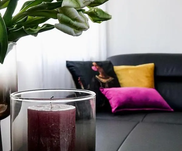 Black Eagle Aparthotel 4*